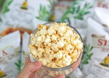 Load image into Gallery viewer, STELLA POPCORN Sour Cream &amp; Chives 70g
